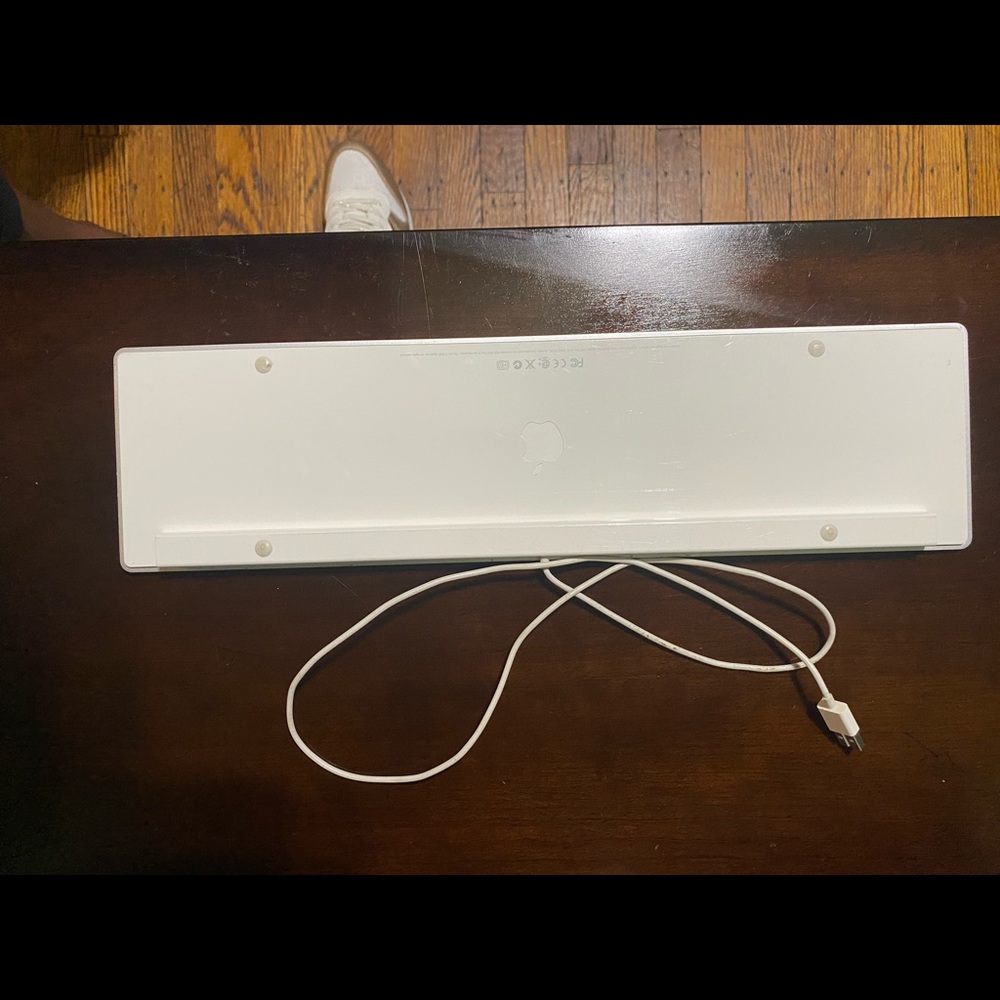 Apple Corded Keypad